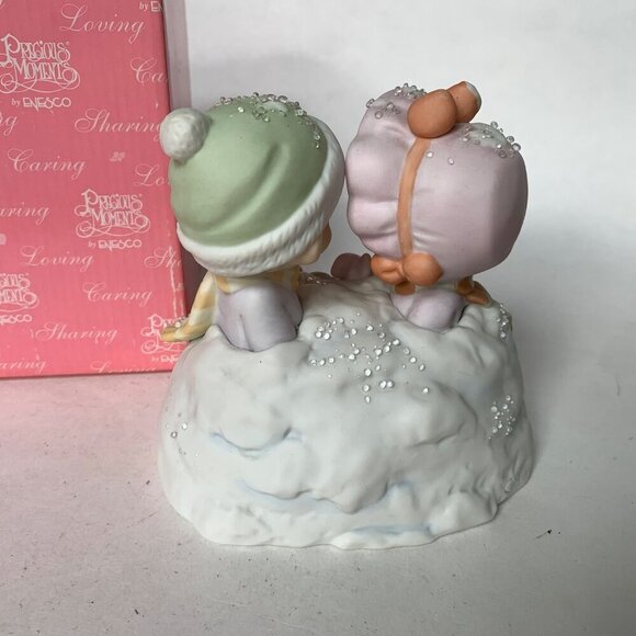 Precious Moments 879185 Up to Our Ears In A White Christmas Figurine MIB - Picture 3 of 7